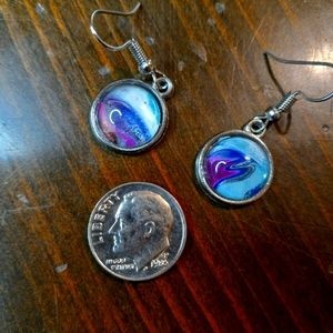 Fishhook tyedye earrings with silver tone